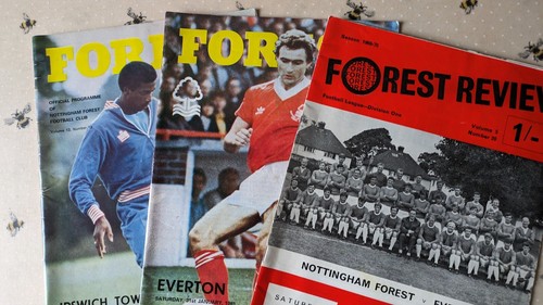 Football programmes 3x - football,