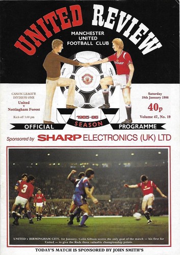 Football programme man utd - football, v
