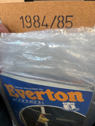 Everton home programmes - everton,