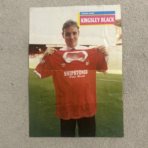 Signed nottingham forest - nottingham,